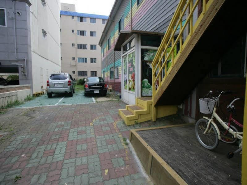 Calla Guest House Hostel Gyeongju Exterior photo